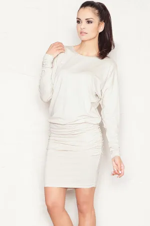 Chic Batwing Dress: Effortless Style Meets Daytime Elegance