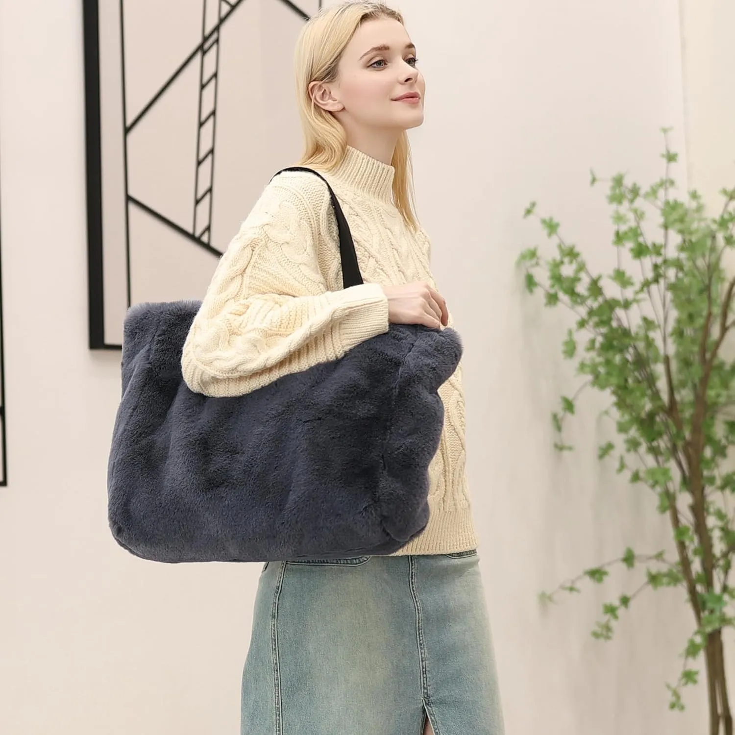 Large Tote Bag for Women Soft Winter Fluffy Fuzzy Furry Plush Top Handle Purse Fleece Shopping Shoulder Handbag