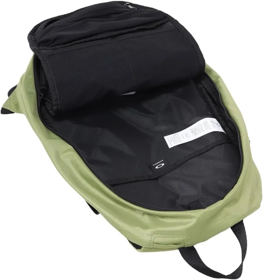 Oakley Man Seeker Traverse Recycled Hydra Bag, Green, One Size