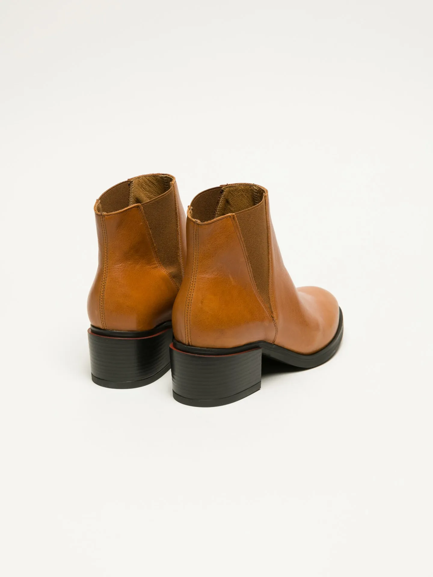 Peru Round Toe Ankle Boots