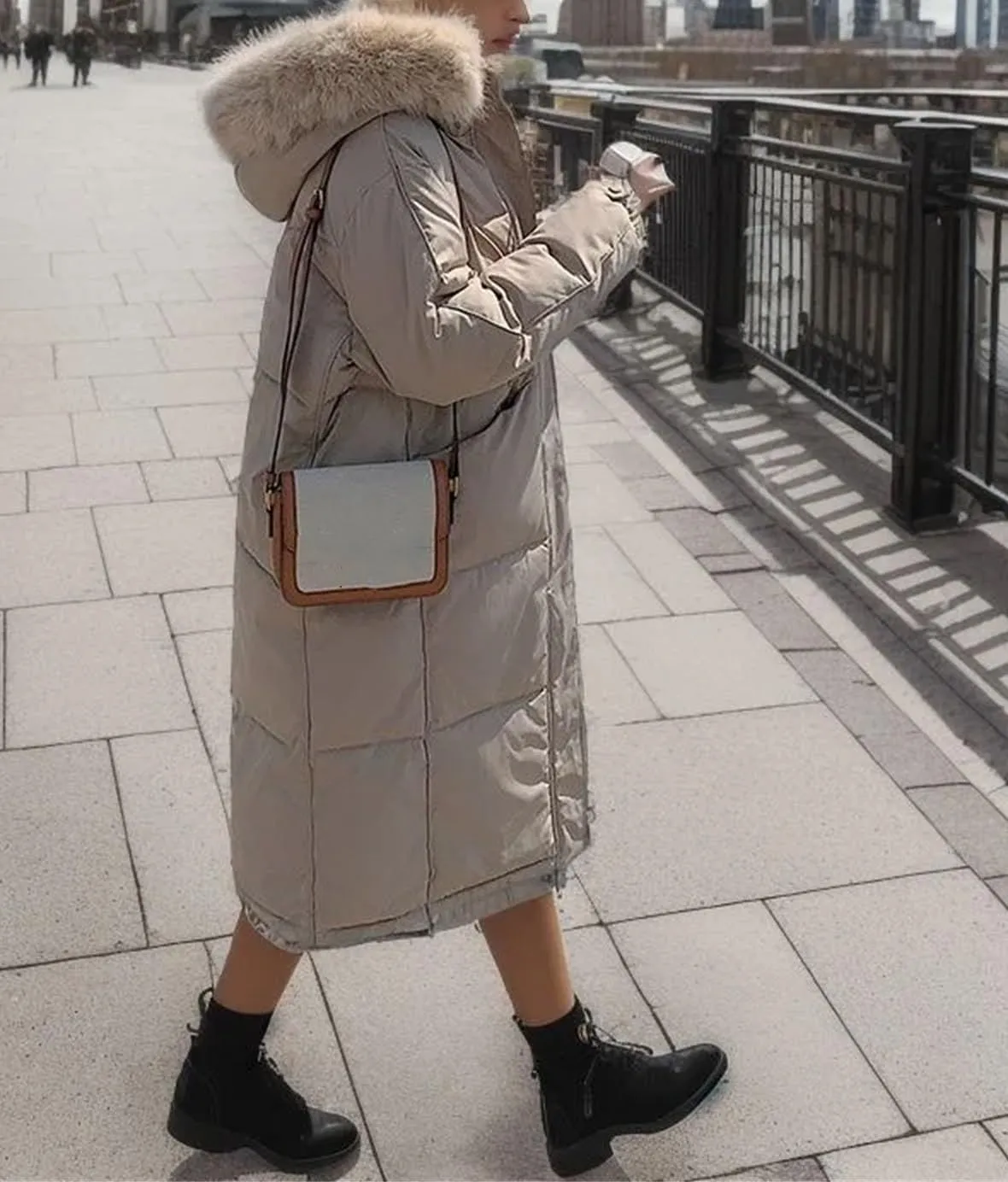 Women's Long Warm Zipper Parkas Coats Knee Length Plush Hooded Button Cotton-Padded Jacket